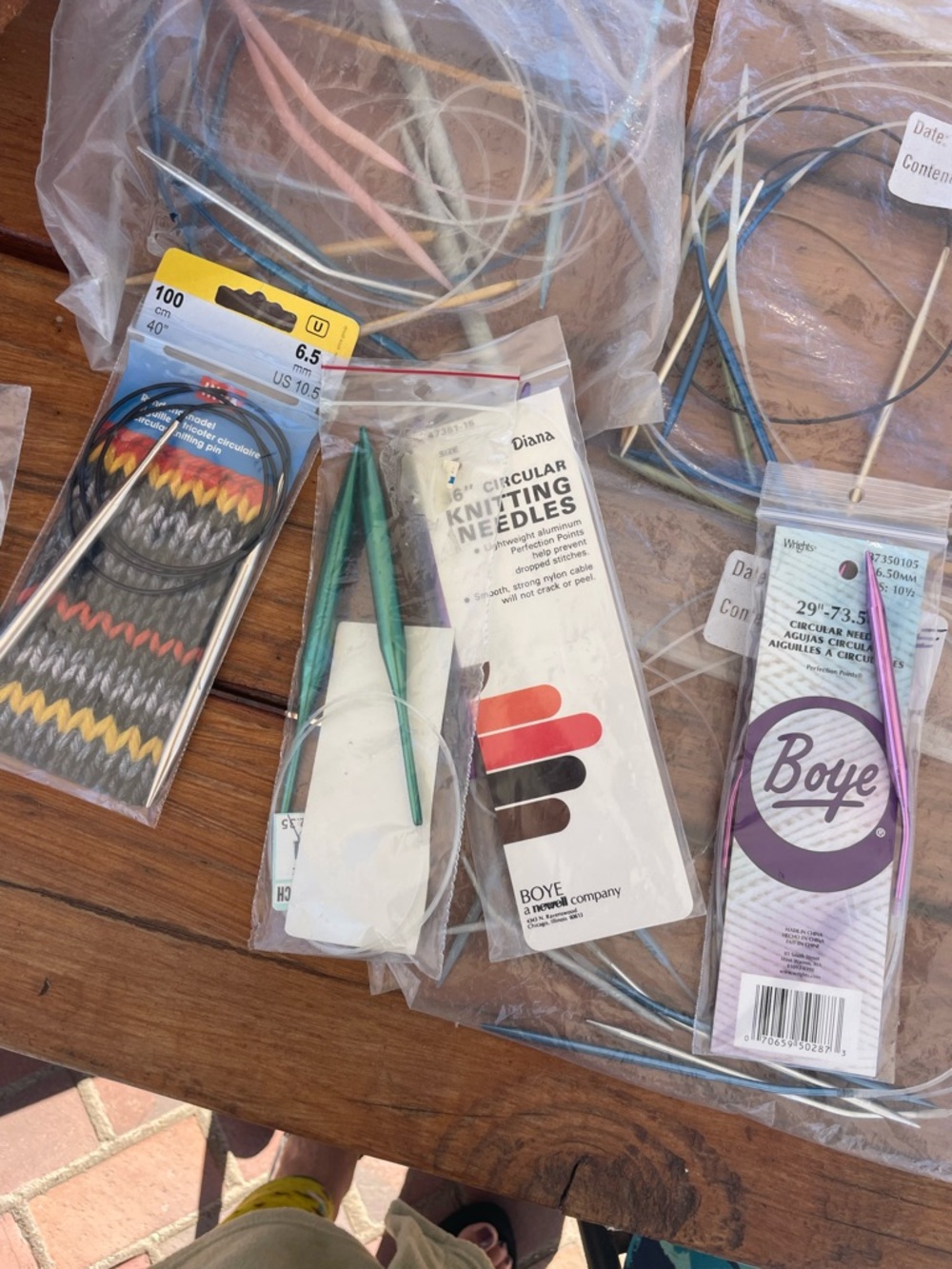 Lot of 25+ vintage circular knitting needles of all sizes - Picture 4 of 5
